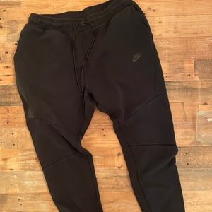 Nike Sportswear tech fleece jogger pants